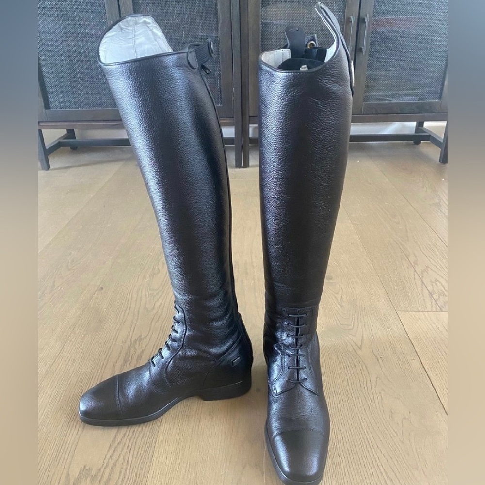 DENIRO AMABILE FIELD BOOTS
